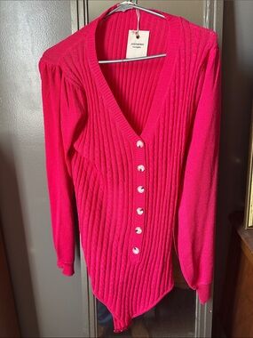New with tags Hot Pink Ribbed V-Neck Button body suit sweater